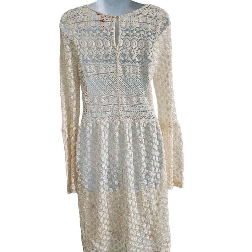 Chelsea and Violet Cream Crochet Dress w/ Slip Melodie Size M - Picture 3 of 10